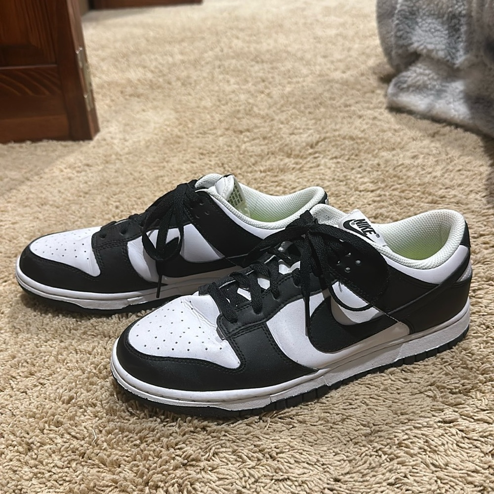 Nike Dunks - women’s 9.5! Only worn a handful of times. Great condition.